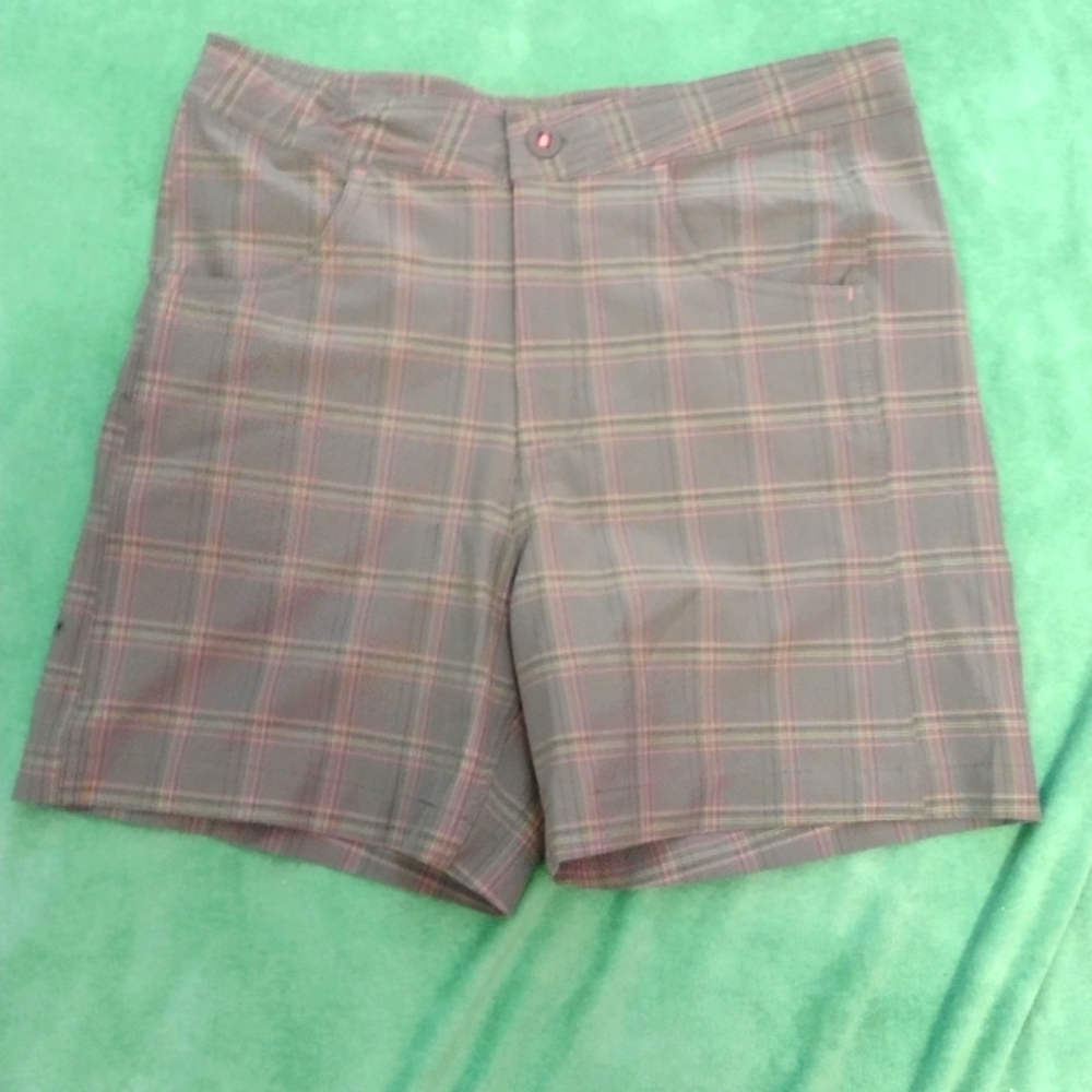L.L Bean 16 shorts